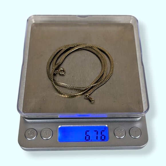 V. Gold Tone Flat Herringbone Chain Necklace - Picture 5 of 5